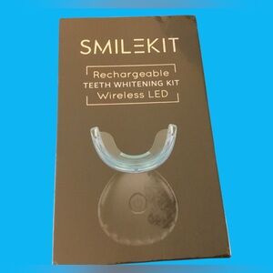 Rechargeable Teeth Whitening Kit -WIRELESS LED. NEW IN BOX!